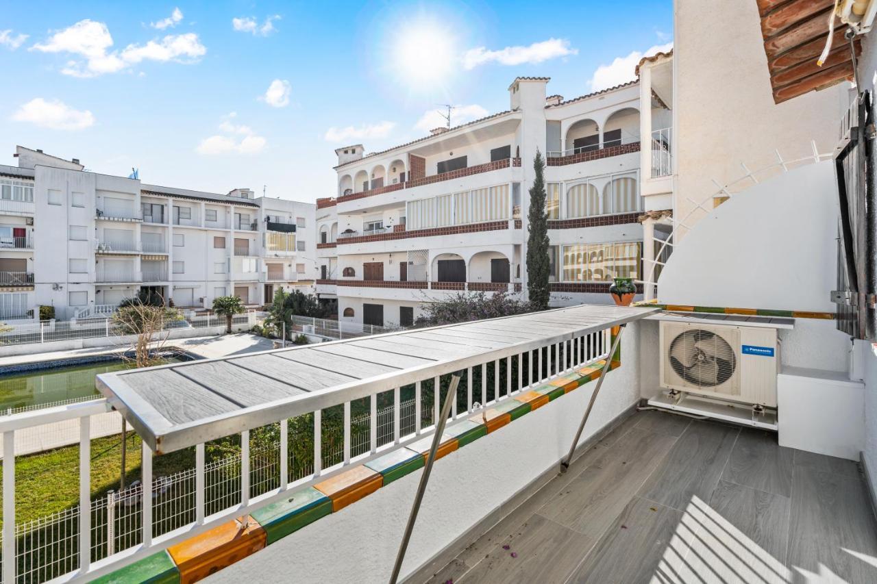 Appartement Apartamento Welcs -013- Con Terraza Y Piscina à Empuriabrava Extérieur photo